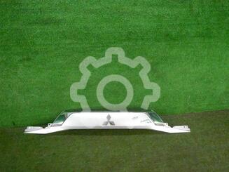 Накладка крышки багажника Mitsubishi Outlander III 2012 - 2024