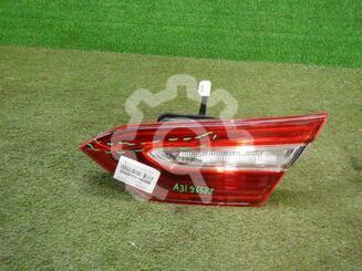 Фонарь задний внутренний правый Toyota Camry VIII [XV70] 2017 - н.в.