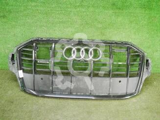 Решетка радиатора Audi Q7 с 2015 г.
