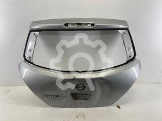 Крышка багажника Nissan Tiida I [C11] 2004 - 2013