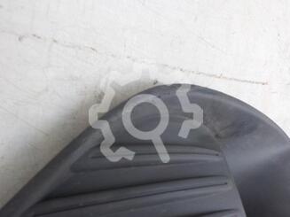 Рамка фары противотуманой правой Ford Focus II 2005 - 2011