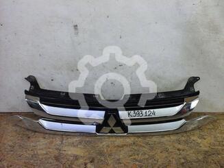 Решетка радиатора Mitsubishi Outlander III 2012 - 2024