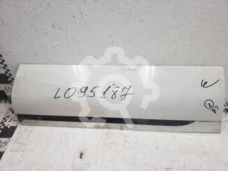 Накладка двери задней правой Volkswagen Touareg II 2010 - н.в.