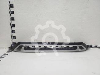 Накладка бампера переднего Mitsubishi Outlander III 2012 - 2024