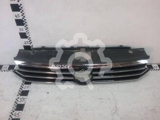 Решетка радиатора Volkswagen Passat [B8] с 2015 г.