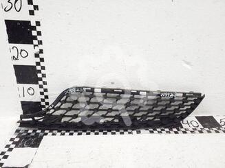 Накладка решетки радиатора Mercedes-Benz CLA-Klasse I [C117, X117] 2013 - 2019