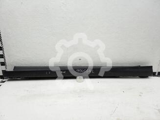 Накладка порога (наружная) Ford Focus III 2011 - 2019