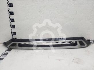 Накладка бампера переднего Mitsubishi Outlander III 2012 - 2024