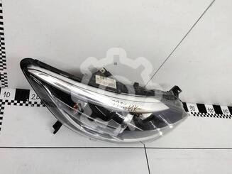 Фара правая Renault Kaptur 2016 - н.в.