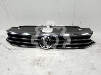 Решетка радиатора Volkswagen Passat [B8] с 2015 г.