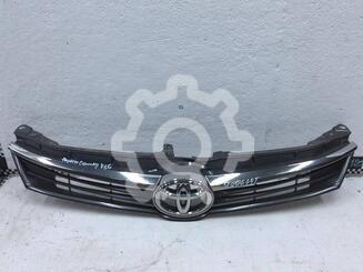 Решетка радиатора Toyota Camry VII [XV50] 2011 - 2018