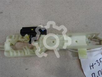 Кронштейн ручки Hyundai ix35 2010 - 2015