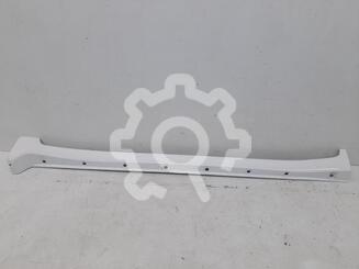 Накладка порога (наружная) Toyota Land Cruiser [200] 2007 - 2021
