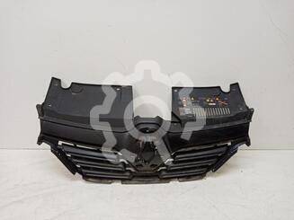 Решетка радиатора Renault Logan II 2012 - н.в.