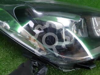 Фара правая Kia Rio IV 2017 - н.в.