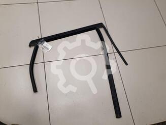 Уплотнитель стекла двери Ford Focus III 2011 - 2019
