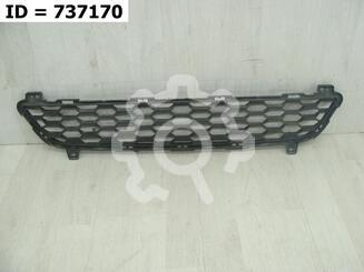 Решетка в бампер Ssang Yong Rexton III 2012 - 2017