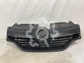 Решетка радиатора Renault Logan II 2012 - н.в.