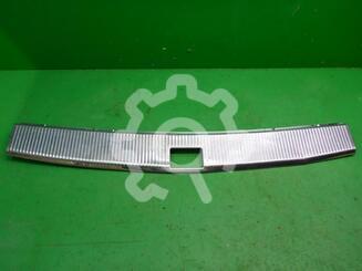 Обшивка багажника Volkswagen Touareg I 2002 - 2010