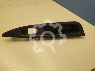 Накладка двери Nissan Qashqai (J11) c 2014 г.