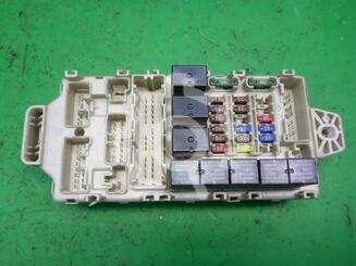 Блок предохранителей Mitsubishi Lancer IX 2000 - 2010
