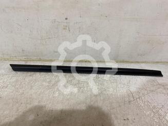 Накладка порога (внутренняя) Volkswagen Touareg I 2002 - 2010