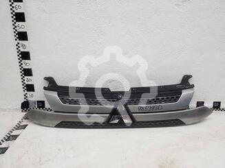 Решетка радиатора Mitsubishi Outlander III 2012 - 2024