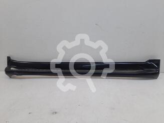 Накладка порога (наружная) Toyota Land Cruiser [200] 2007 - 2021