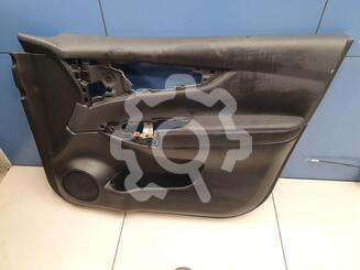 Обшивка двери передней правой Nissan Qashqai (J11) c 2014 г.