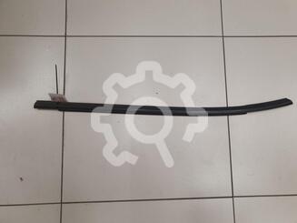 Молдинг двери задней левой Hyundai ix35 2010 - 2015
