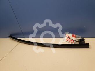 Направляющая стекла двери Infiniti Q50 2013 - н.в.