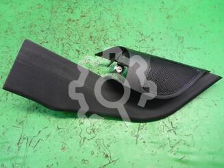 Накладка двери передней левой Ford Focus II 2005 - 2011