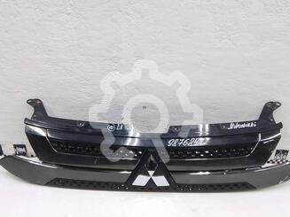 Решетка радиатора Mitsubishi Outlander III 2012 - 2024