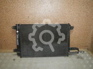 Радиатор кондиционера (конденсер) Volkswagen Golf VI 2009 - 2012