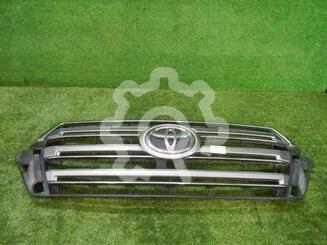 Решетка радиатора Toyota Land Cruiser [200] 2007 - 2021