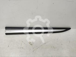 Накладка двери передней левой Mitsubishi Outlander III 2012 - 2024