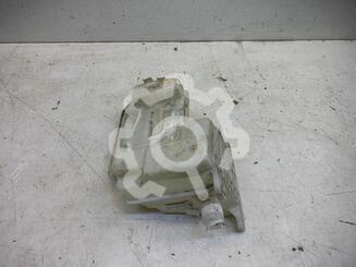 Бачок омывателя лобового стекла Skoda Octavia [A7] III 2013 - 2020