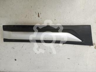 Накладка двери задней правой Mitsubishi Outlander III 2012 - 2024