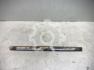 Накладка крышки багажника Toyota Land Cruiser [200] 2007 - 2021