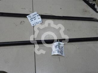 Уплотнитель стекла двери Ford Focus II 2005 - 2011