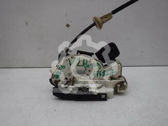 Замок двери Volkswagen Golf VI 2009 - 2012