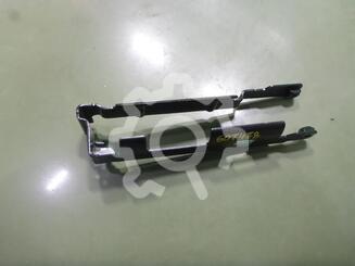 Кронштейн (кузов снаружи) Volkswagen Polo V (Sedan RUS) 2011 - 2020