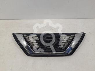 Решетка радиатора Nissan Qashqai (J11) c 2014 г.