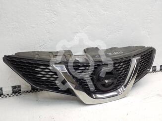 Решетка радиатора Nissan Qashqai (J11) c 2014 г.