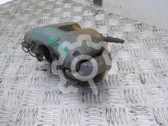 Суппорт передний левый Ford Focus II 2005 - 2011