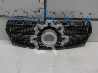 Решетка радиатора Mercedes-Benz CLA-Klasse I [C117, X117] 2013 - 2019