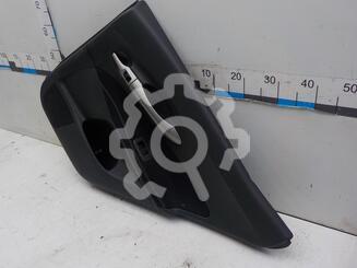 Обшивка двери задней правой Toyota Auris (E15) 2006 - 2012