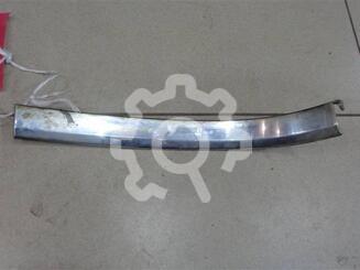 Накладка бампера переднего Daihatsu Storia 1998 - 2004