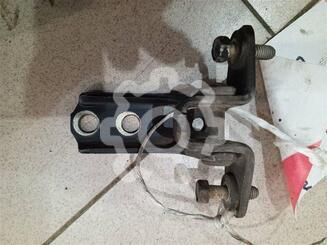 Петля двери задней Mitsubishi Lancer IX 2000 - 2010