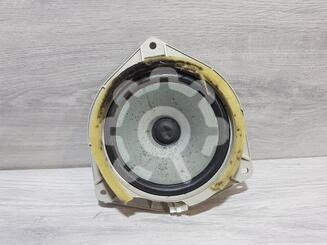 Динамик Toyota Hilux VII 2004 - 2015